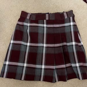 Size 8 Parker Maroon plaid uniform skirt!
